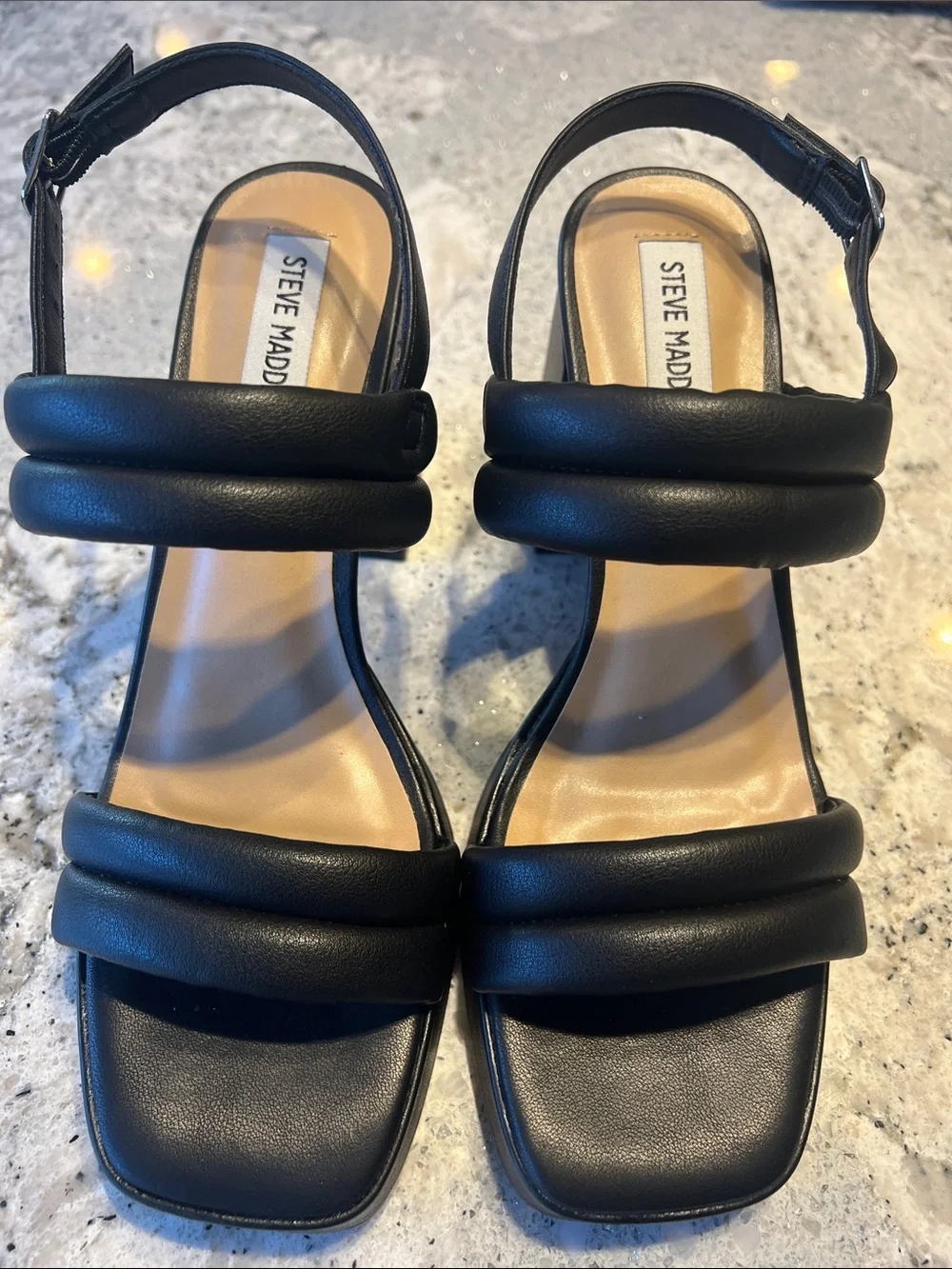 NWT Steve Madden Tahani Black Puffy Platform Sandals Block Heel Size 8 NWOB